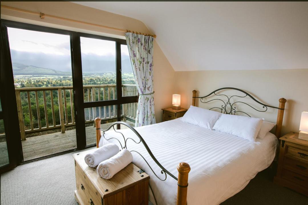 Aherlow House Hotel & Lodges Exterior foto